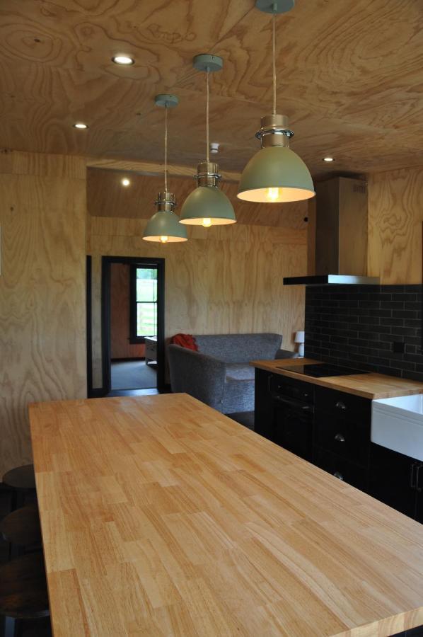 Renagour Cottage - Farmstay With Hot Tub! Уангануй Екстериор снимка