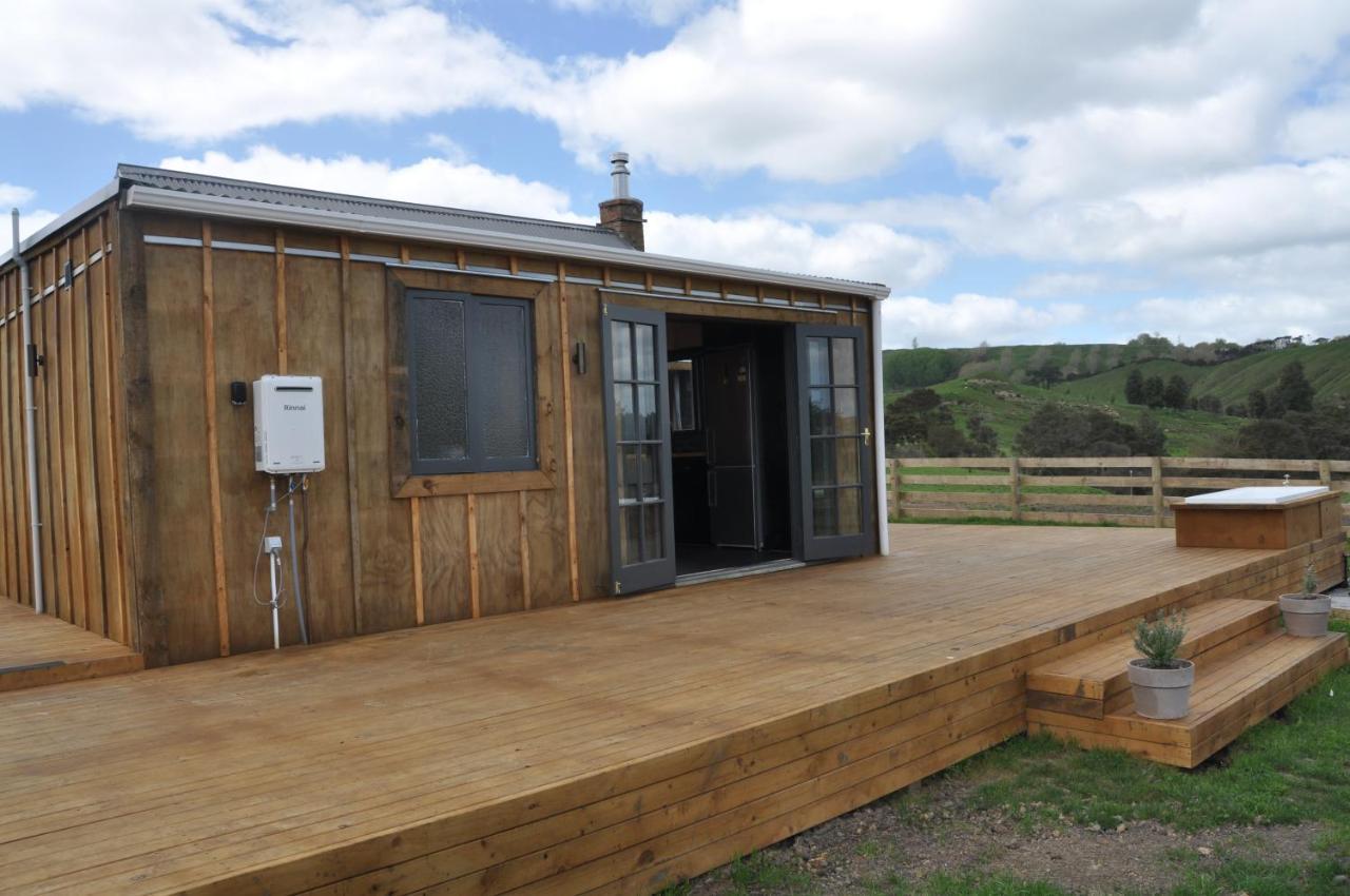 Renagour Cottage - Farmstay With Hot Tub! Уангануй Екстериор снимка
